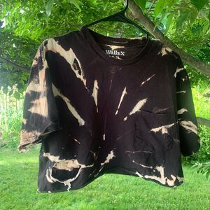 Walls distressed, crop top M